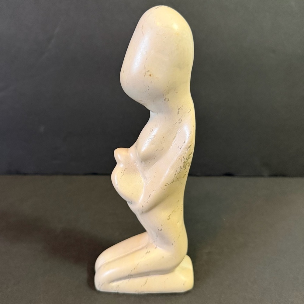 African Soapstone Carved Woman Figurine Mother Child Baby Statue Kenya Ethnic